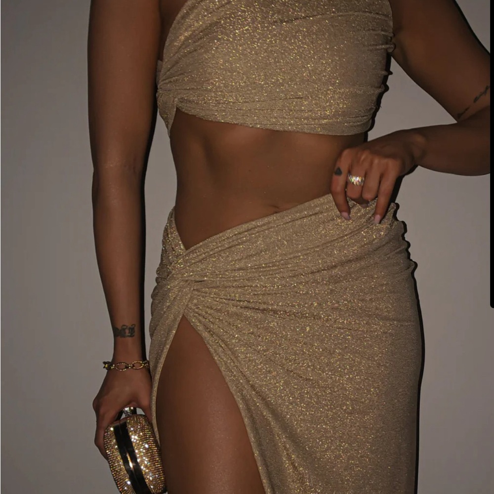 2 Piece Glitter Gold Skirt set